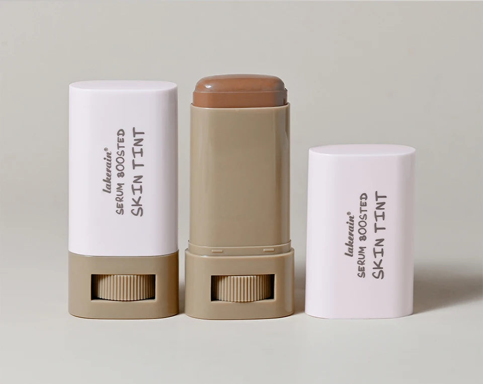 High Coverage Stick Foundation: Smooth, Plumping Bronze Tint