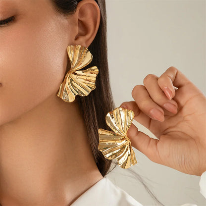 Gold Maple Leaf Stud Earrings for Women – Y2K Geometric Petal Punk Jewelry