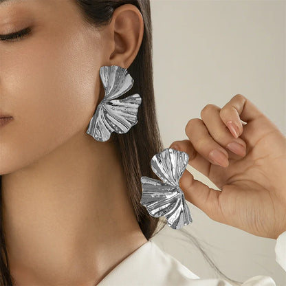 Gold Maple Leaf Stud Earrings for Women – Y2K Geometric Petal Punk Jewelry